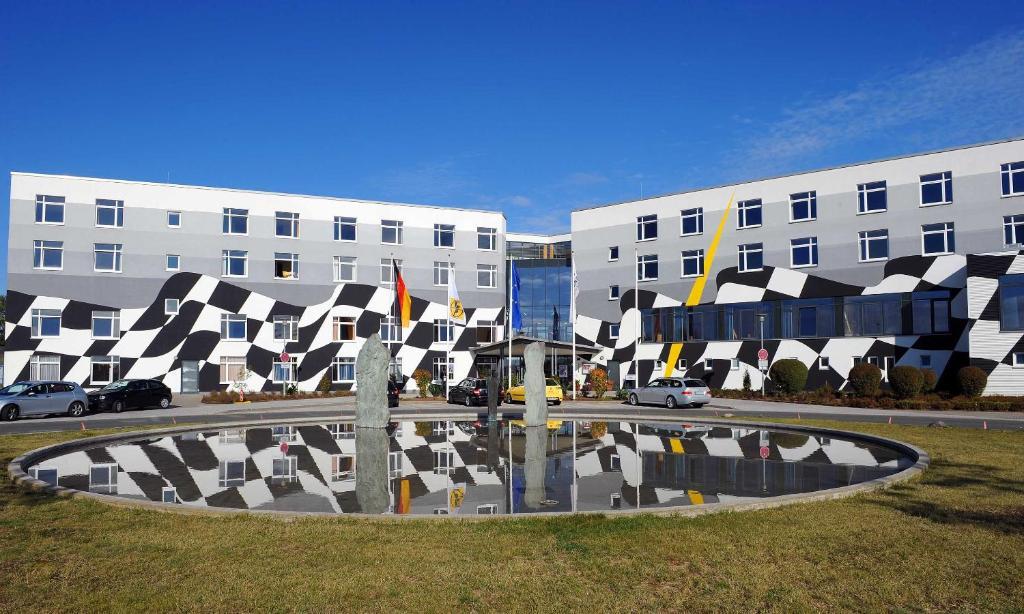 Hotel Motorsport Arena أوشرسليبين المظهر الخارجي الصورة